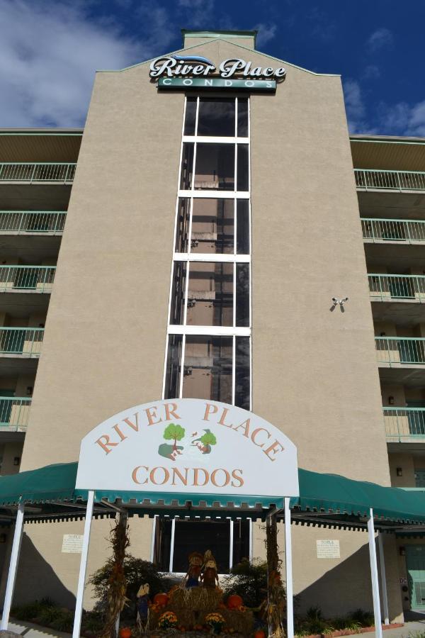 River Place #602 2bd Holiday home
